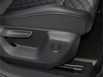 Volkswagen Tiguan R-Line 1.5 eTSI DSG Navi Kamera