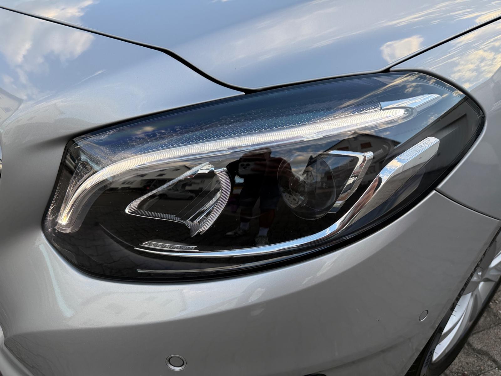 Mercedes-Benz B 180 BlueEfficiency Edition *82tkm* LED Shzg
