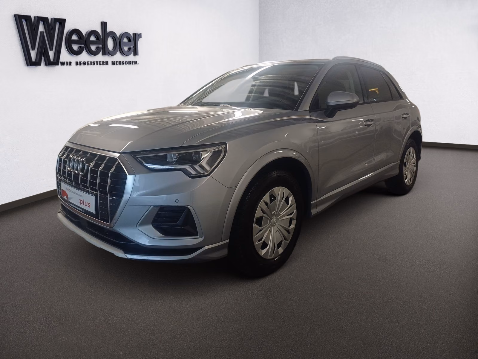 Audi Q3 *AHK*PDC*LED*SHZ*NAVI*20 LM*5J GAR* AHK LM