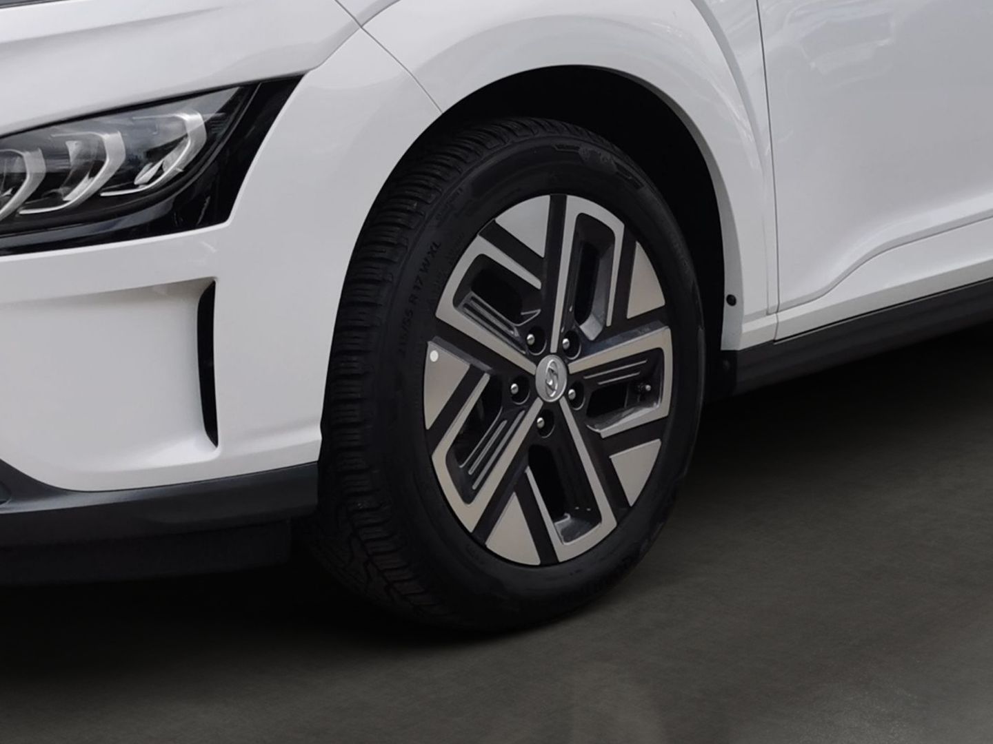 Fahrzeugabbildung Hyundai KONA Elektro PRIME Navi LED HUD el. Sitze Kamera