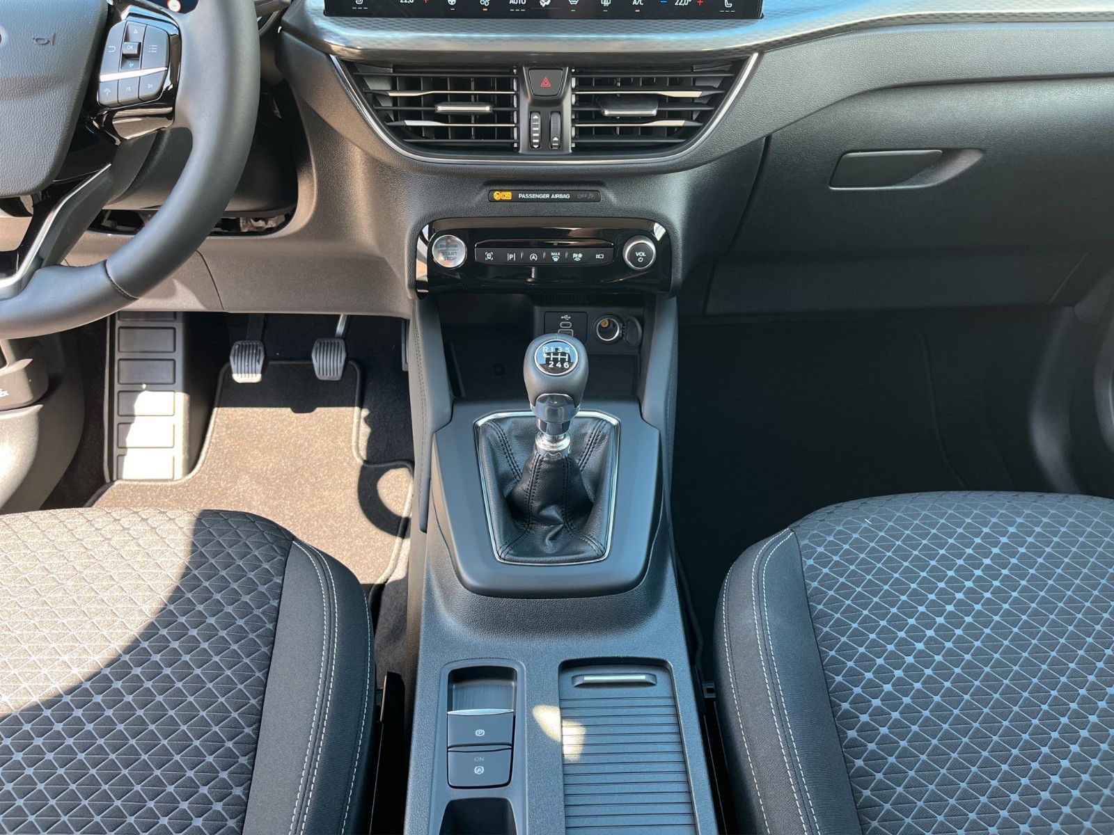 Fahrzeugabbildung Ford Kuga Titanium