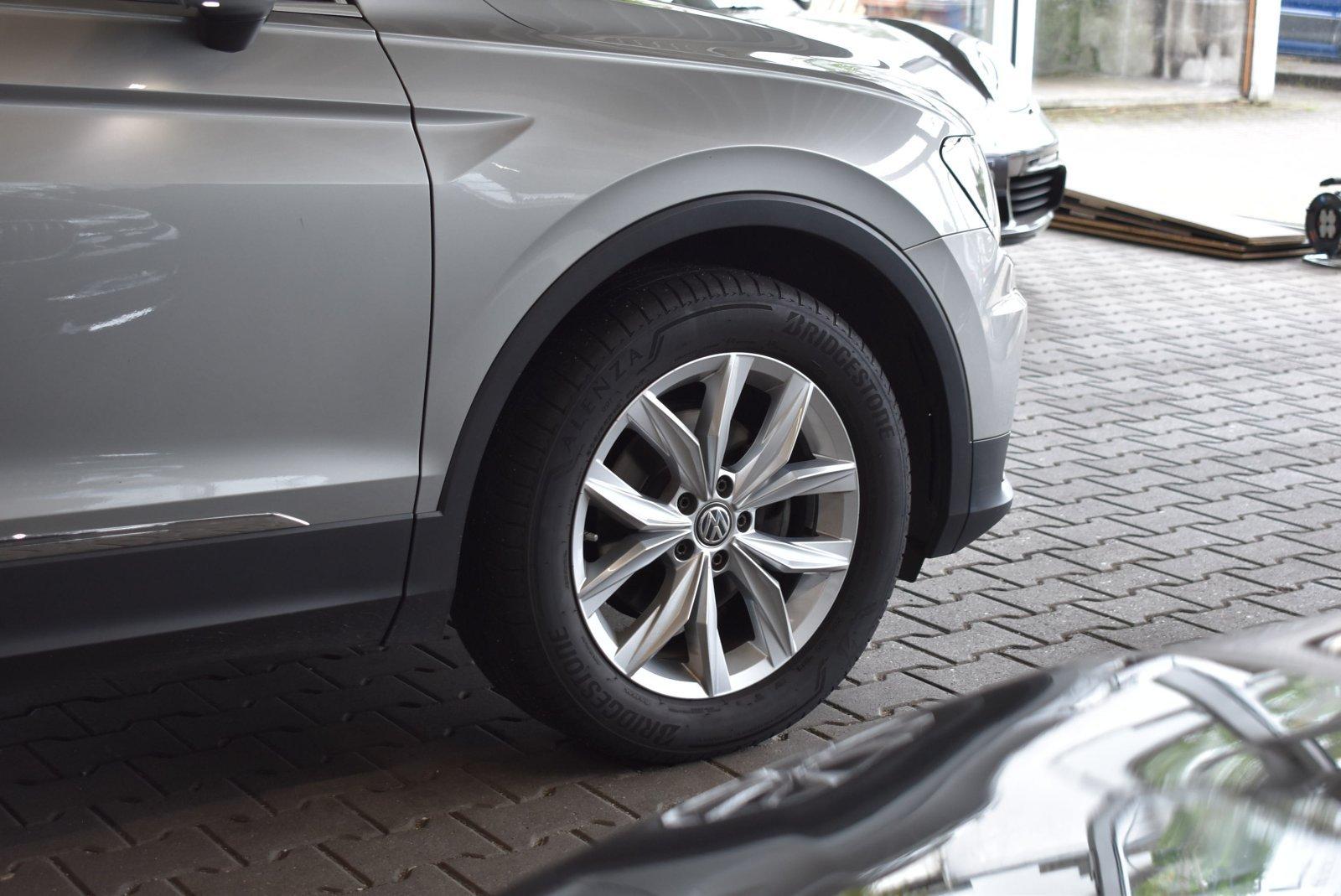 Volkswagen Tiguan 2.0 TDI DSG Highline AHK APP DAB