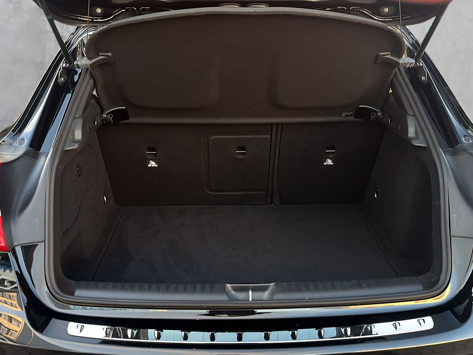 Fahrzeugabbildung Mercedes-Benz GLA 220 CDI 4Matic AMG NIGHT PARK ASISST MEMORY