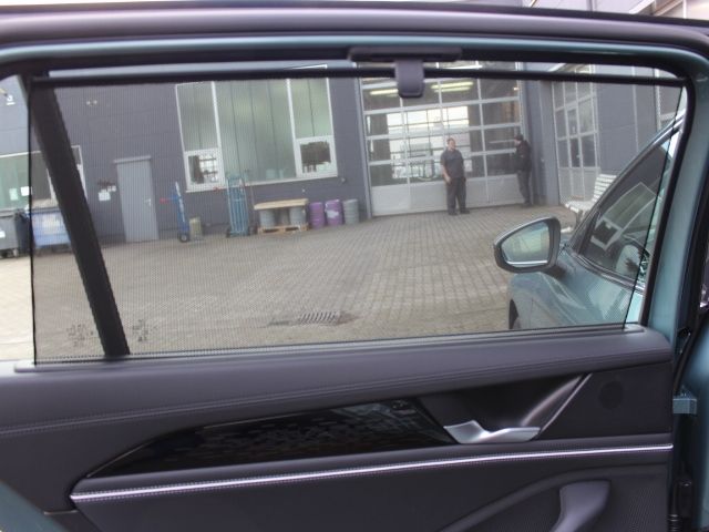 Volkswagen Passat Variant 2.0 TDI Elegance KLIMA NAVI AHK foto 12