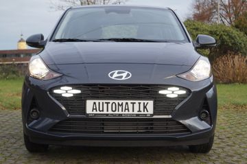 Hyundai i10  1.0 AUT.-NAVI-KLIMA-TEMPOMAT-KAMERA-PDC-