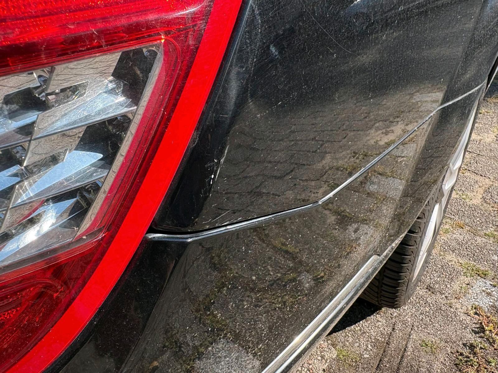 Mercedes-Benz C220 2010 — photo 6