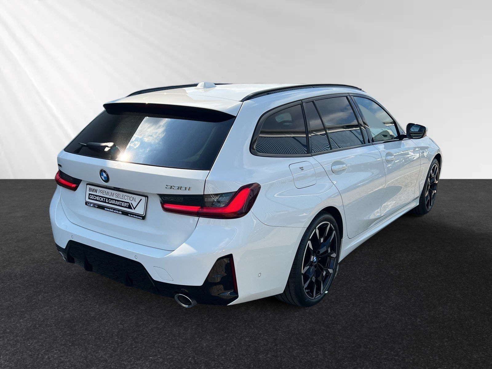 BMW 330i xDrive Touring M Sport AHK Head-Up 19 LMR foto 3