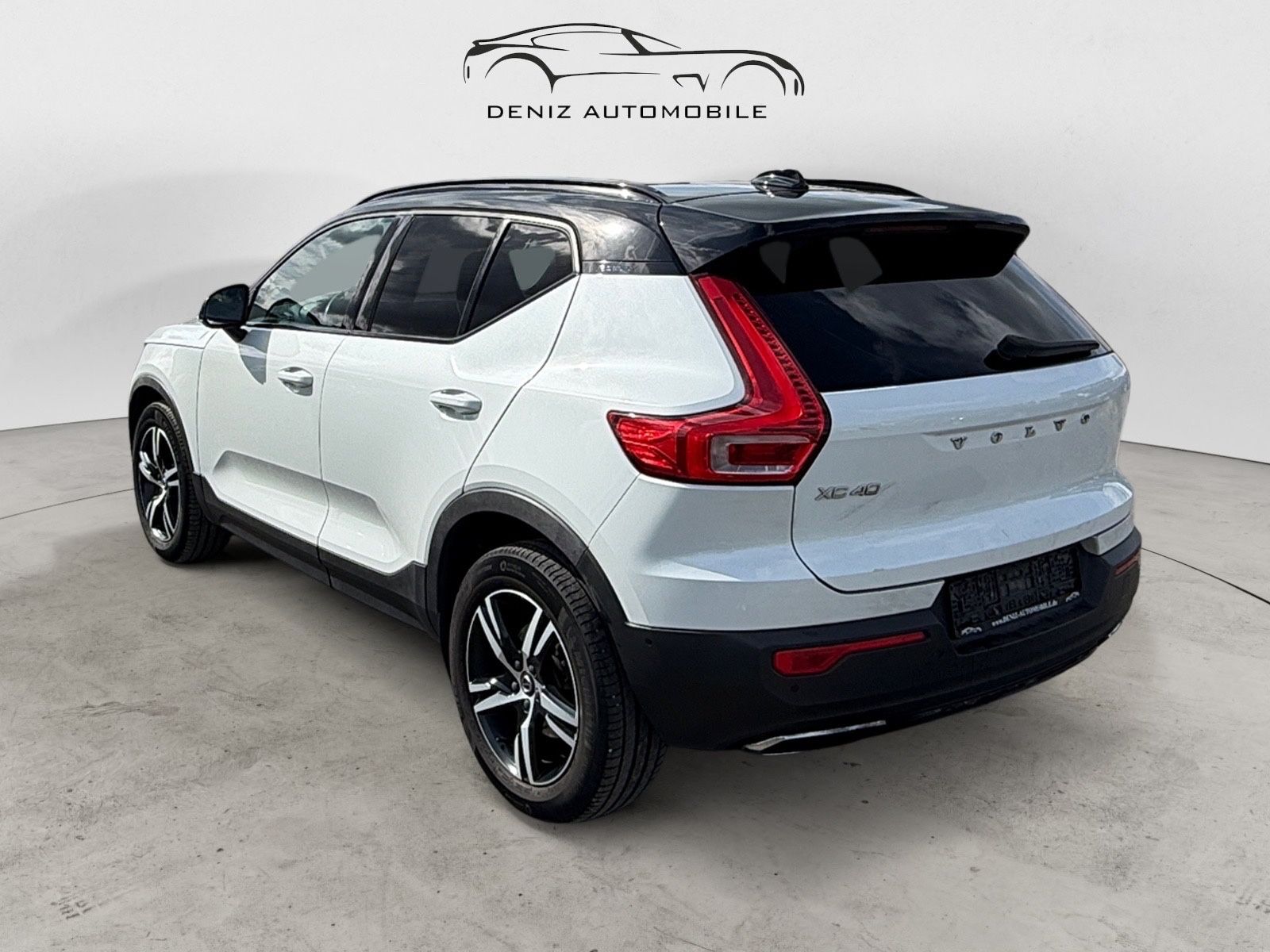 Volvo XC40 R Design AWD*PANO*360KAMERA*MEMORY imagem 3