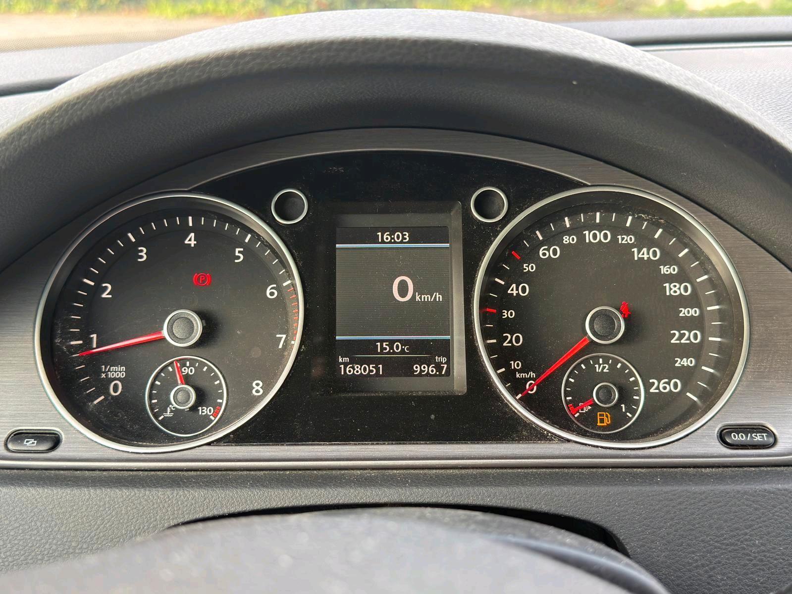 Volkswagen Passat 2012 — photo 5