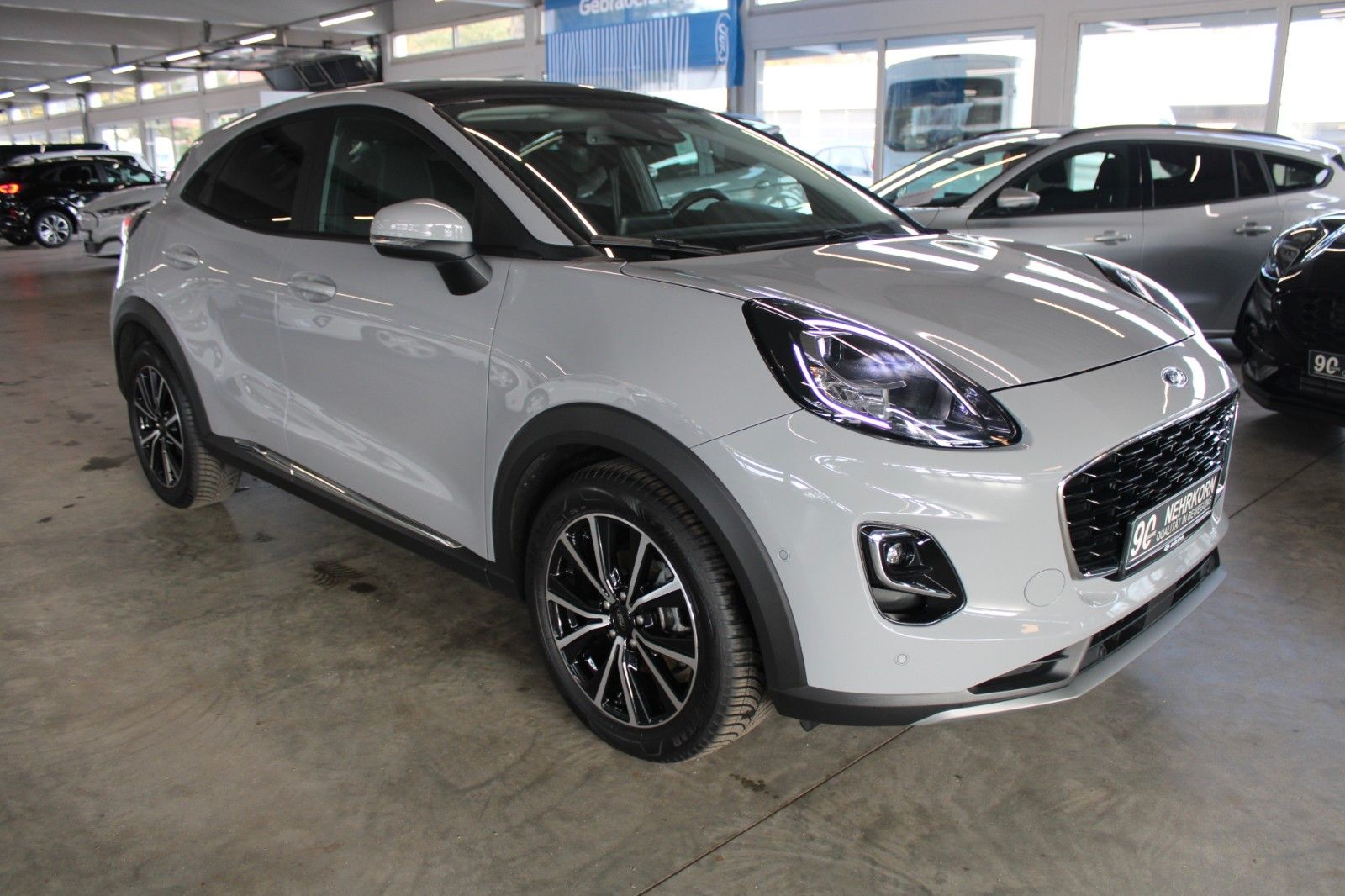 Fahrzeugabbildung Ford Puma MHEV Titanium LED Schiebedach WinterPaket