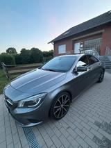 Mercedes-Benz Mercedes Benz CLA 200 Limousine Mountain m... - gebrauchte Mercedes-Benz CLA 200 aus dem Jahr 2014