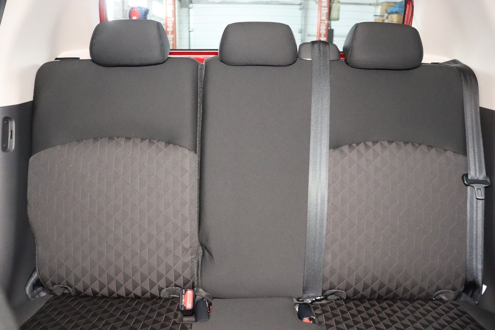 Fahrzeugabbildung Mitsubishi Space Star 1.2i Top * 1. Hand *