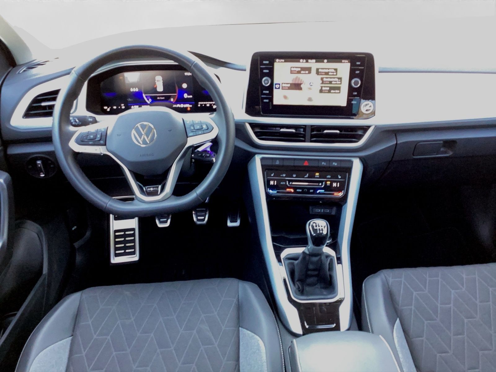 Volkswagen T-Roc - Bild 5