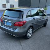 Mercedes-Benz B 180 CDI  Zahnriemen u. Bremsen neu - Mercedes-Benz B 180 von privat