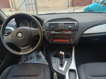 BMW 118 - 12