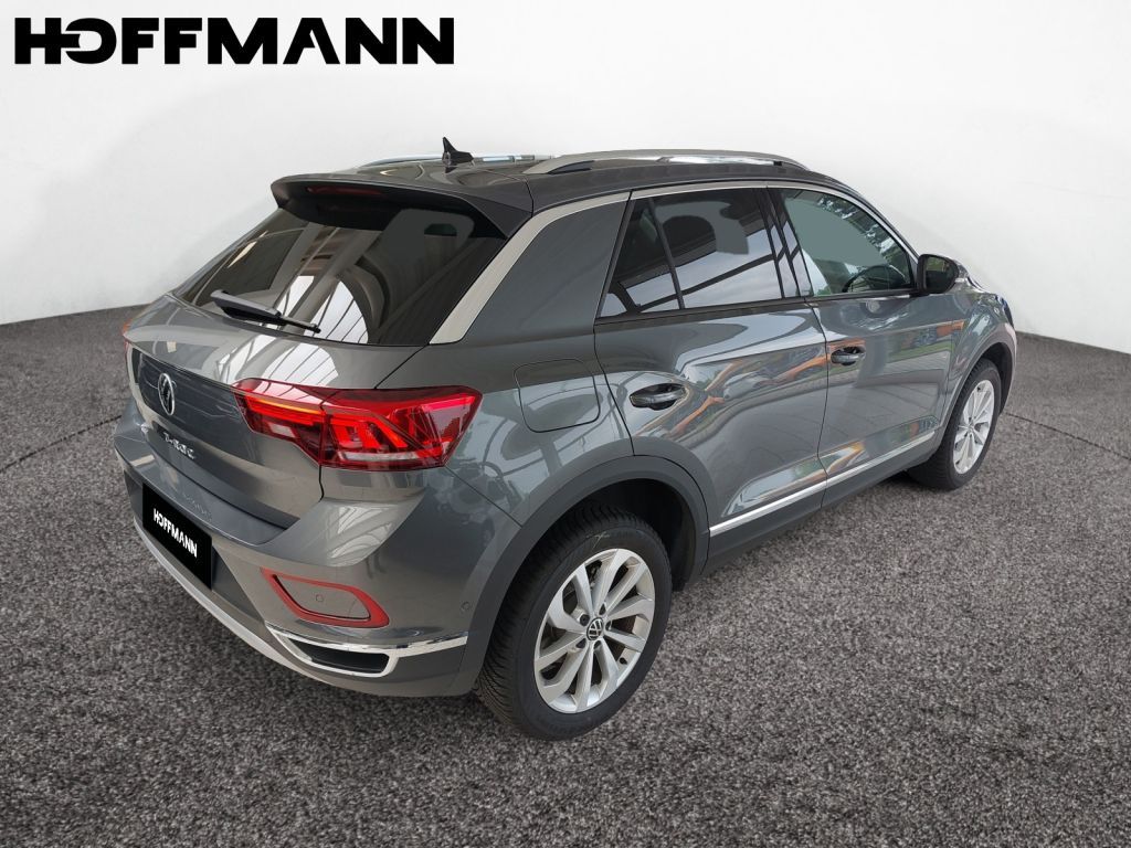 Fahrzeugabbildung Volkswagen T-Roc 1.5 TSI Style Standheizung Rier View