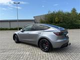 Tesla Model Y Performance Dual Motor AWD, AHK, Keramik - Tesla Model Y in Hamburg