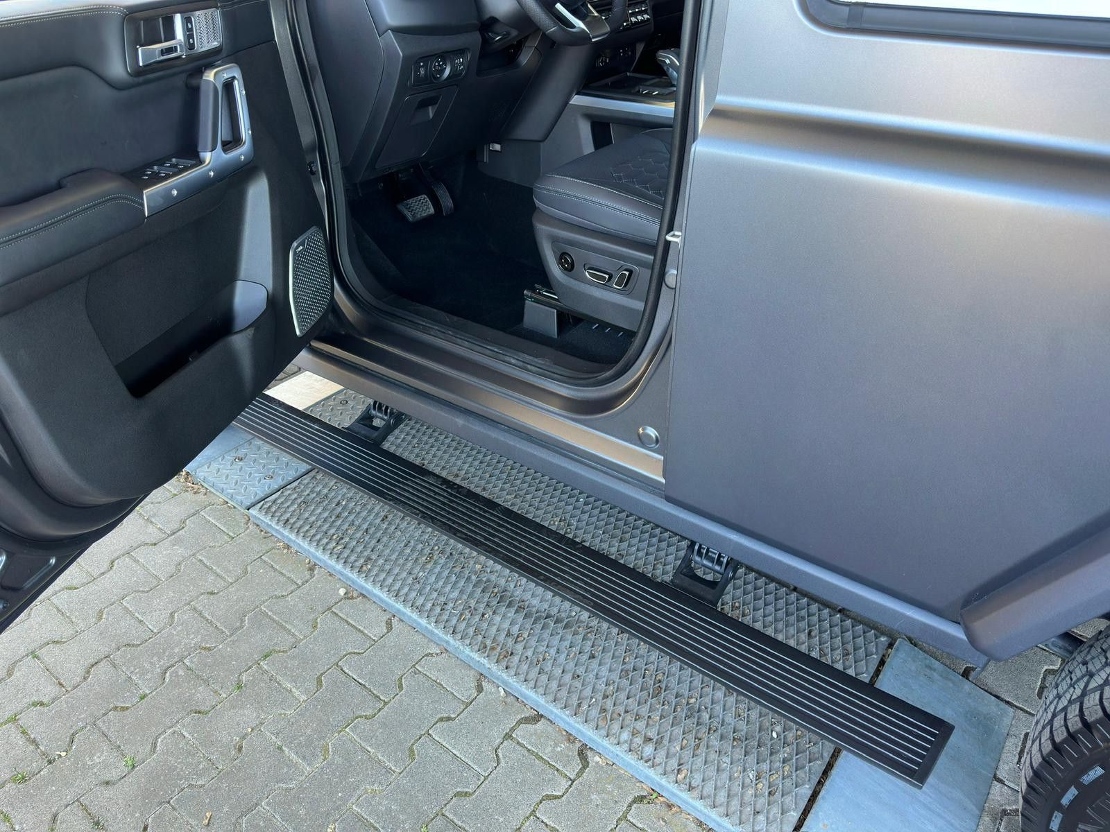 BAW 212 2,0L TCI 4WD | Seilwinde | 4×4 — Bild 24