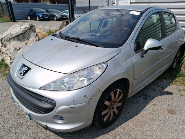 Peugeot 207 PHASE 1 02-2006 --> 12-2006 207 1.6i 16V - 1