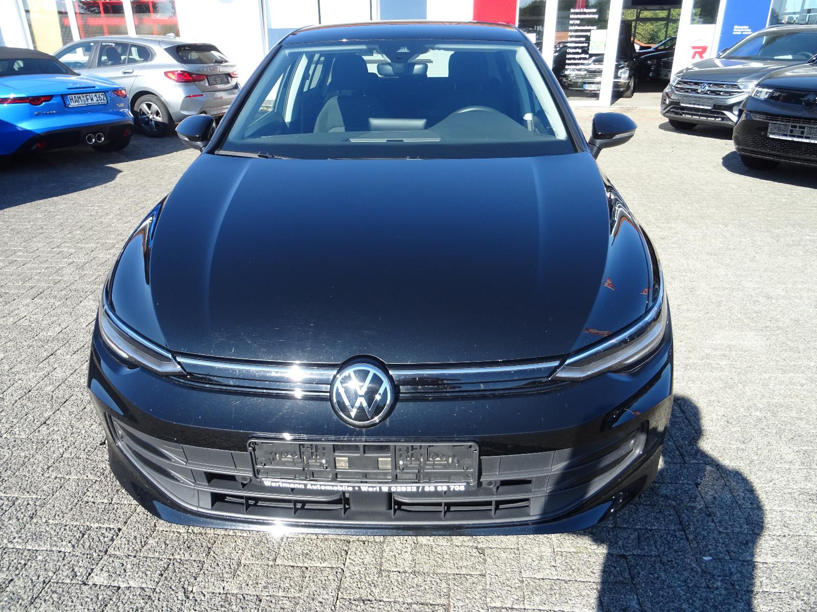 Volkswagen Golf VIII Lim. Life 1.5 eTSI LED Navi PDC Temp.