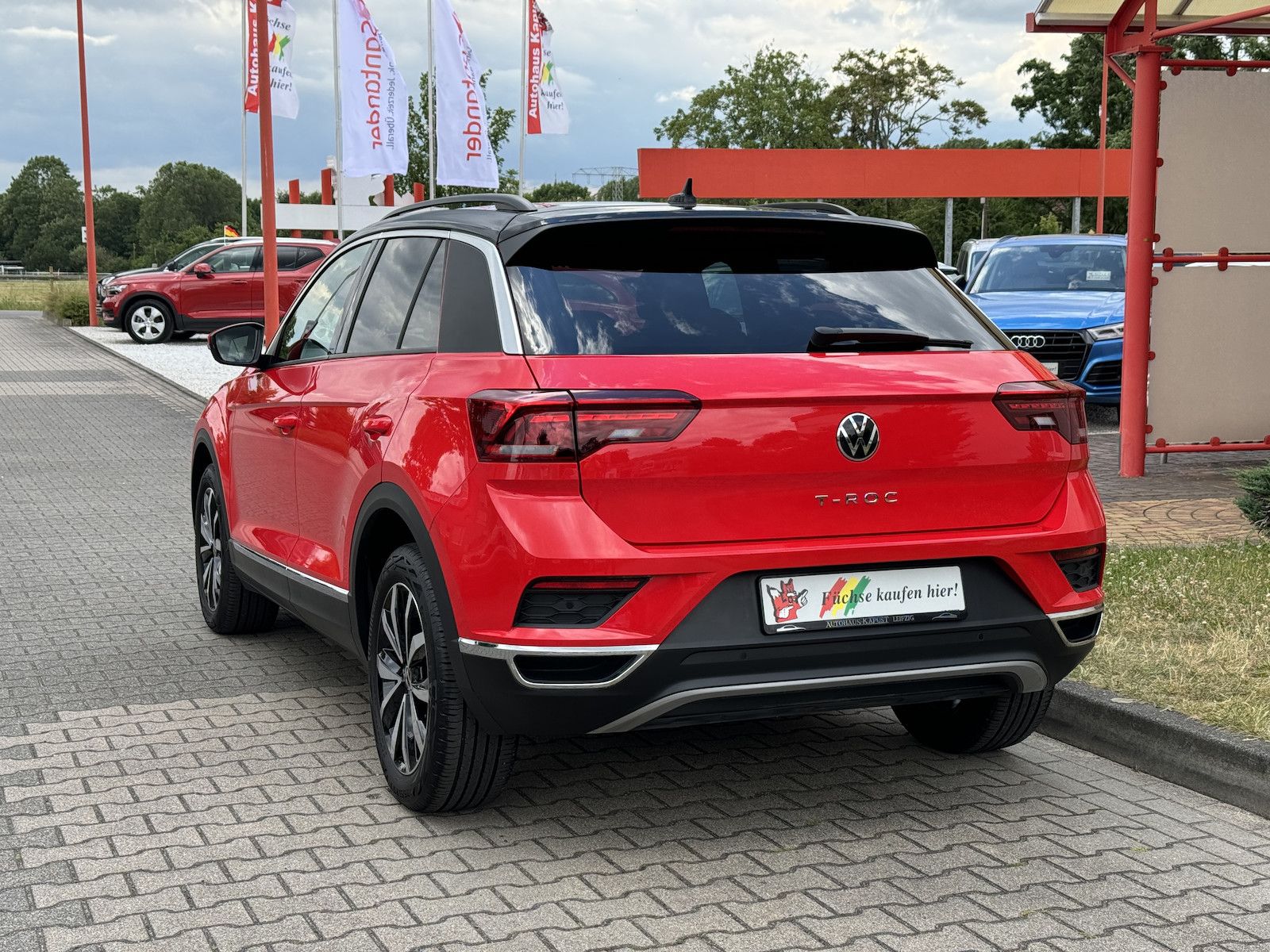 Fahrzeugabbildung Volkswagen T-Roc Sport 1.5 Beats/1.Hd/LED/Navi/ACC/Spur/VZE