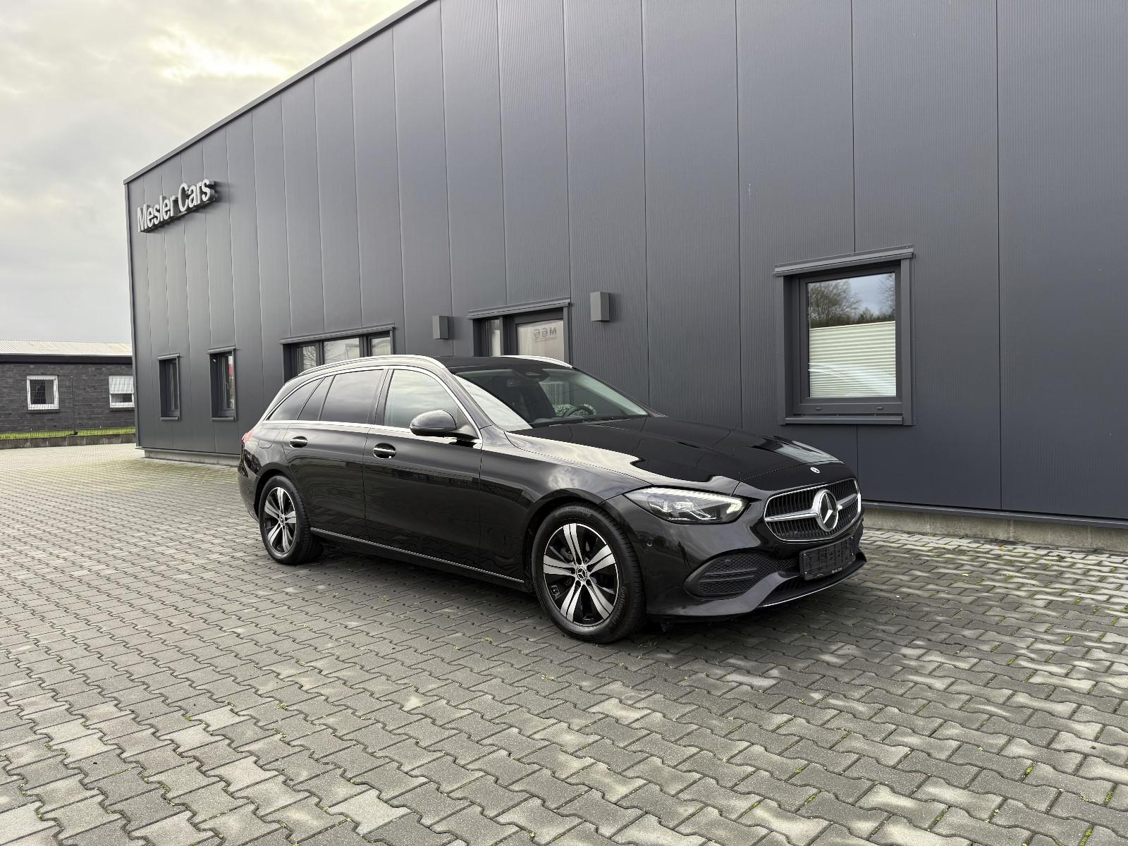 Mercedes-Benz C 220 d T AVANTGARDE,LED,KAMERA,AHK.1Hand
