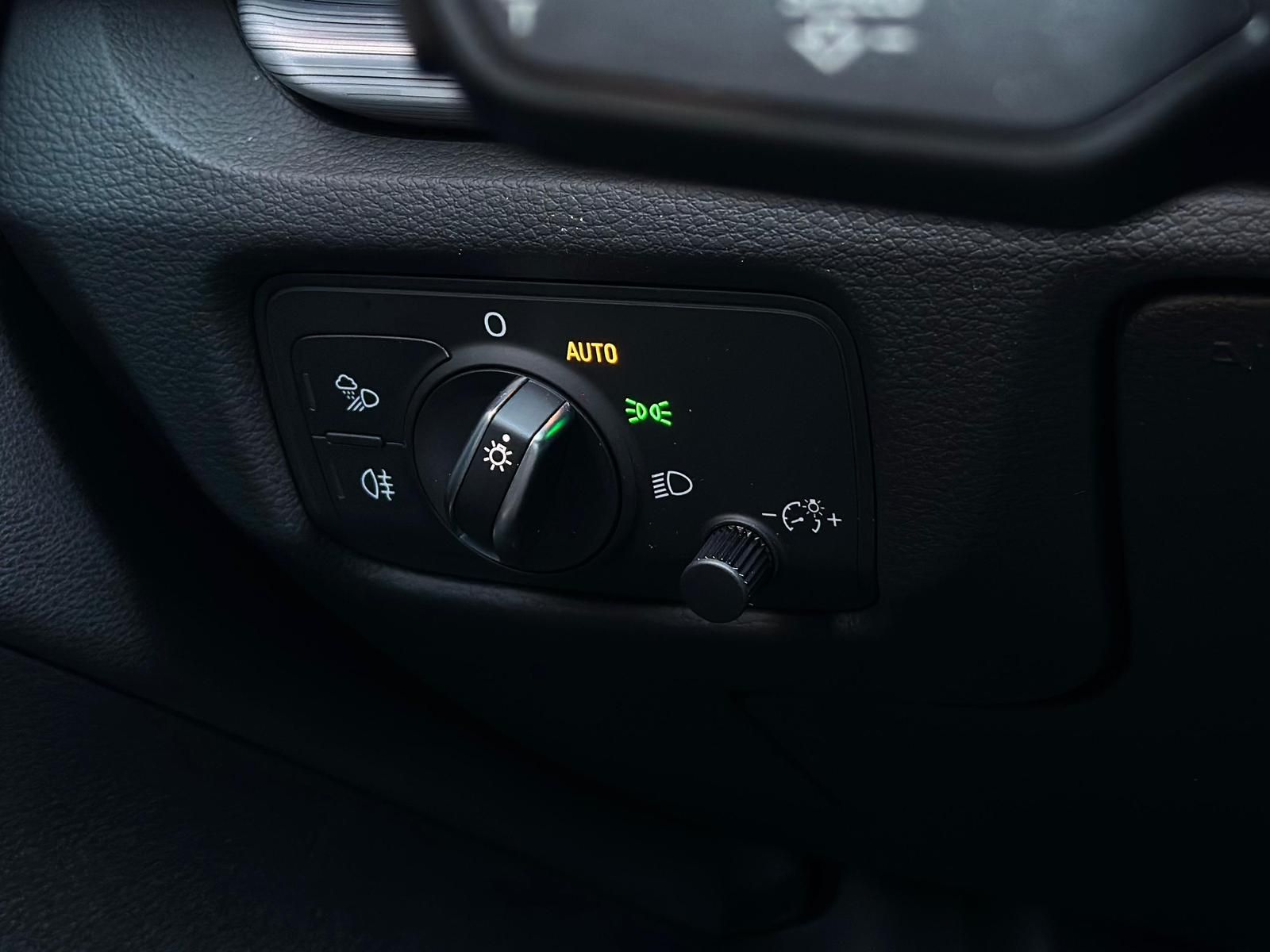 AUDI A3 40TFSI QUATTRO SPORT S LINE LIMOUSINE* LED#LH - Image 18