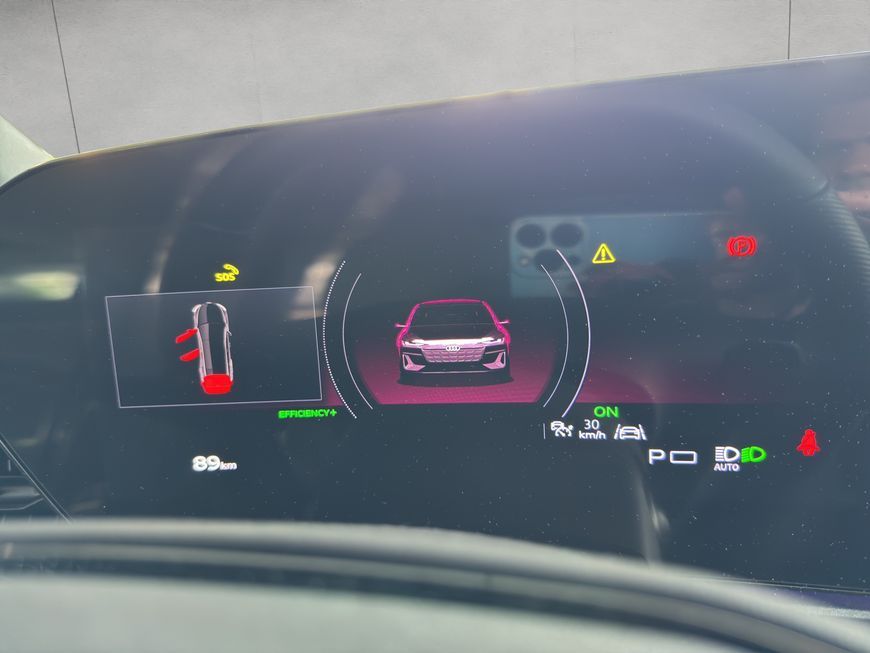 Audi A6 e-tron - Bild 12