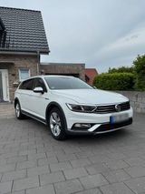 Volkswagen VW Passat Alltrack 2.0 TDI 4 Motion DSG - Volkswagen Passat Alltrack aus 2017