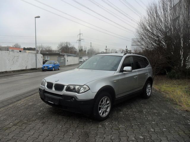 BMW X3 XDrive2.0 Benziner*Klima*Leder*P.Dach*4x4