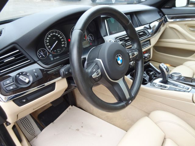 Fahrzeugabbildung BMW 530d xDrive/M-Paket/2.Hd/Leder/HUD/Pano/20Zoll/
