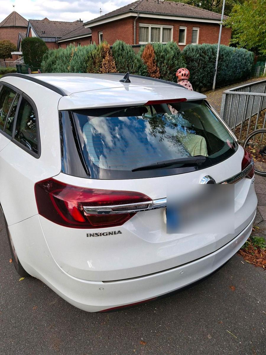Opel Insignia 2014 — interior
