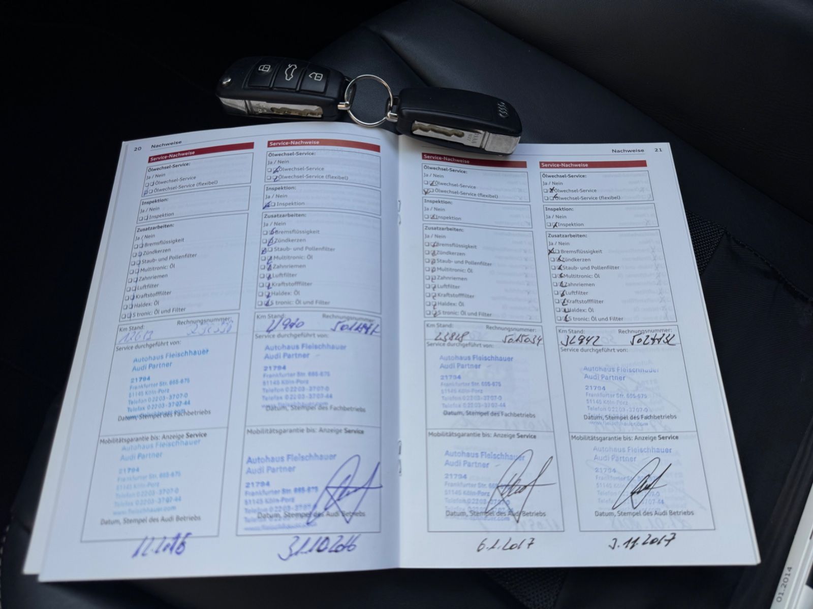 Fahrzeugabbildung Audi S1 Sportback 2.0 TFSI quattro*LED*PDC*Leder*Xeno