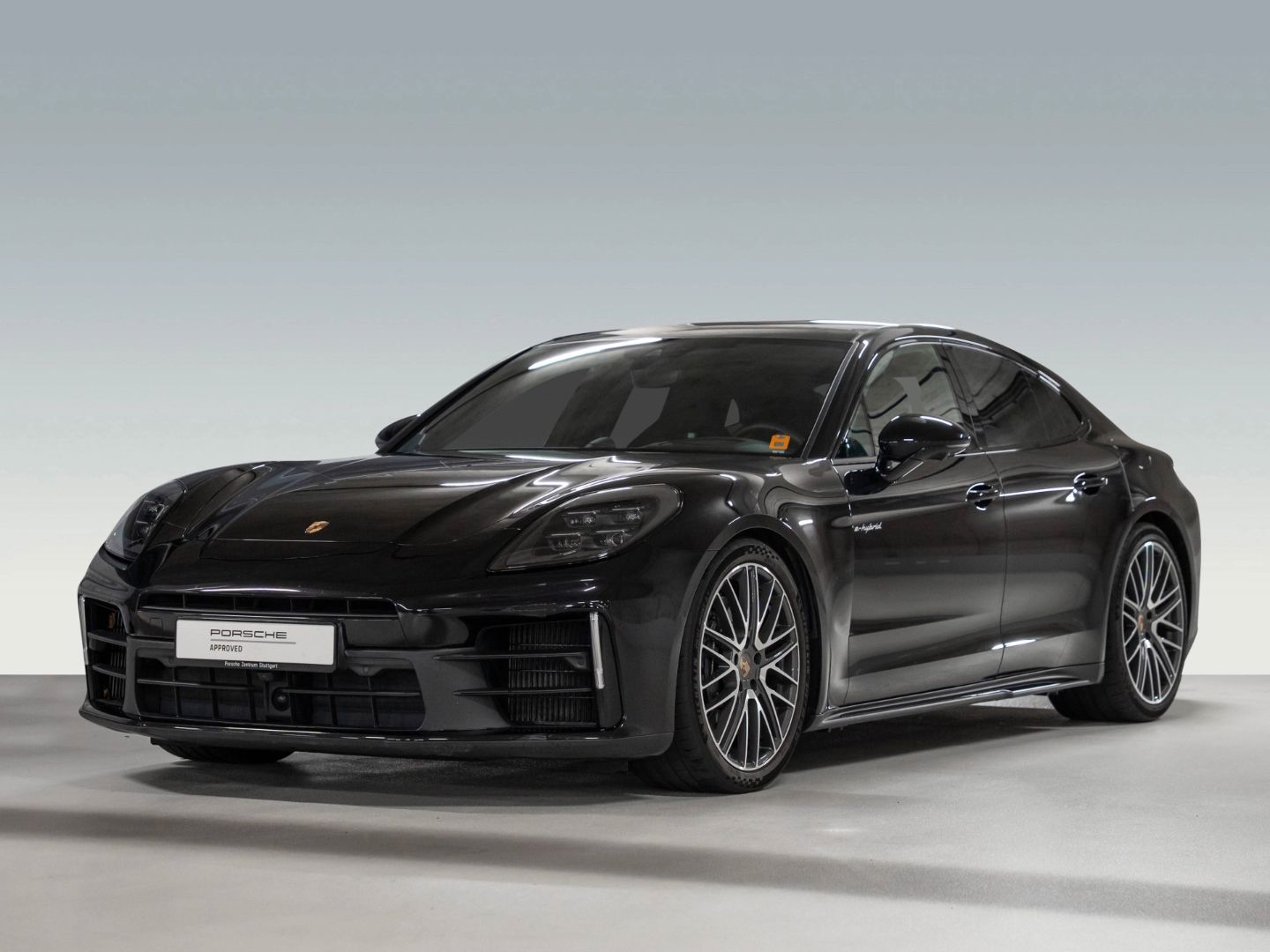 Porsche Panamera - 1