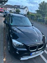 BMW X1 18d XDrive - BMW 1er Reihe mit Diesel-Antrieb: Geländewagen, Automatik