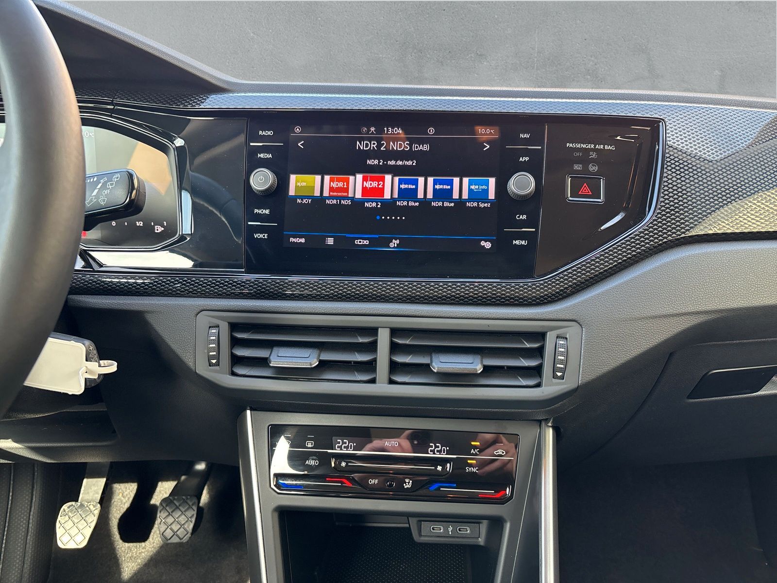 Fahrzeugabbildung Volkswagen Polo Life 1.0 TSI AHK App-Connect LED