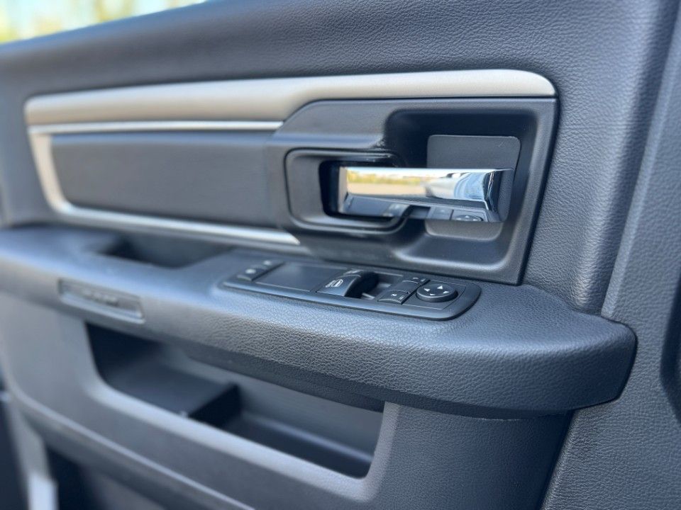 Fahrzeugabbildung Dodge RAM 5.7 V8 HEMI Single Cab Long Bed LPG