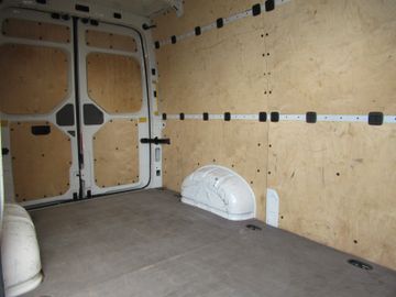 Volkswagen Crafter - 9