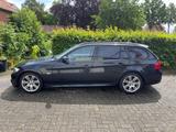 BMW 320d Automatik M Paket Voll 8-fach bereift - BMW 3er Reihe aus 2010: Kombi