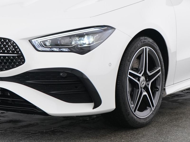 Fahrzeugabbildung Mercedes-Benz CLA 200 AMG Plus*Pano*HUD*Distro*AHK*Night*360°*