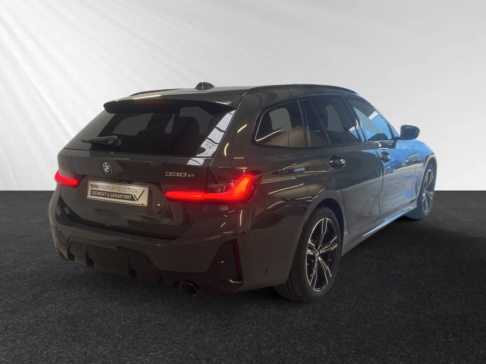 BMW 330 - Bild 3