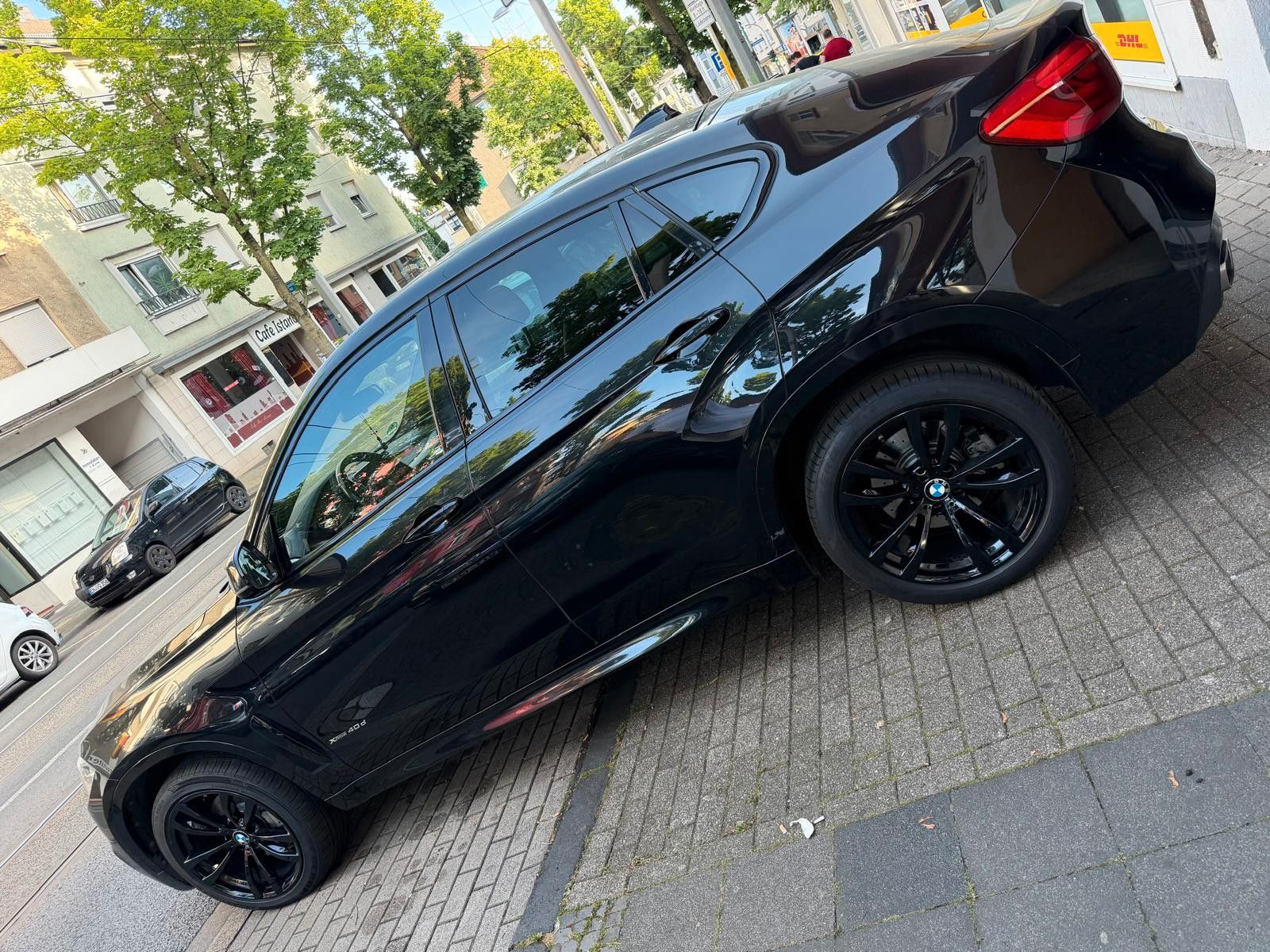BMW X6 xDrive40d-M Sportpaket