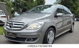 Mercedes-Benz B 170 B -Klasse B 170 - Mercedes-Benz B 170 mit Benzin-Antrieb: Navigationssystem