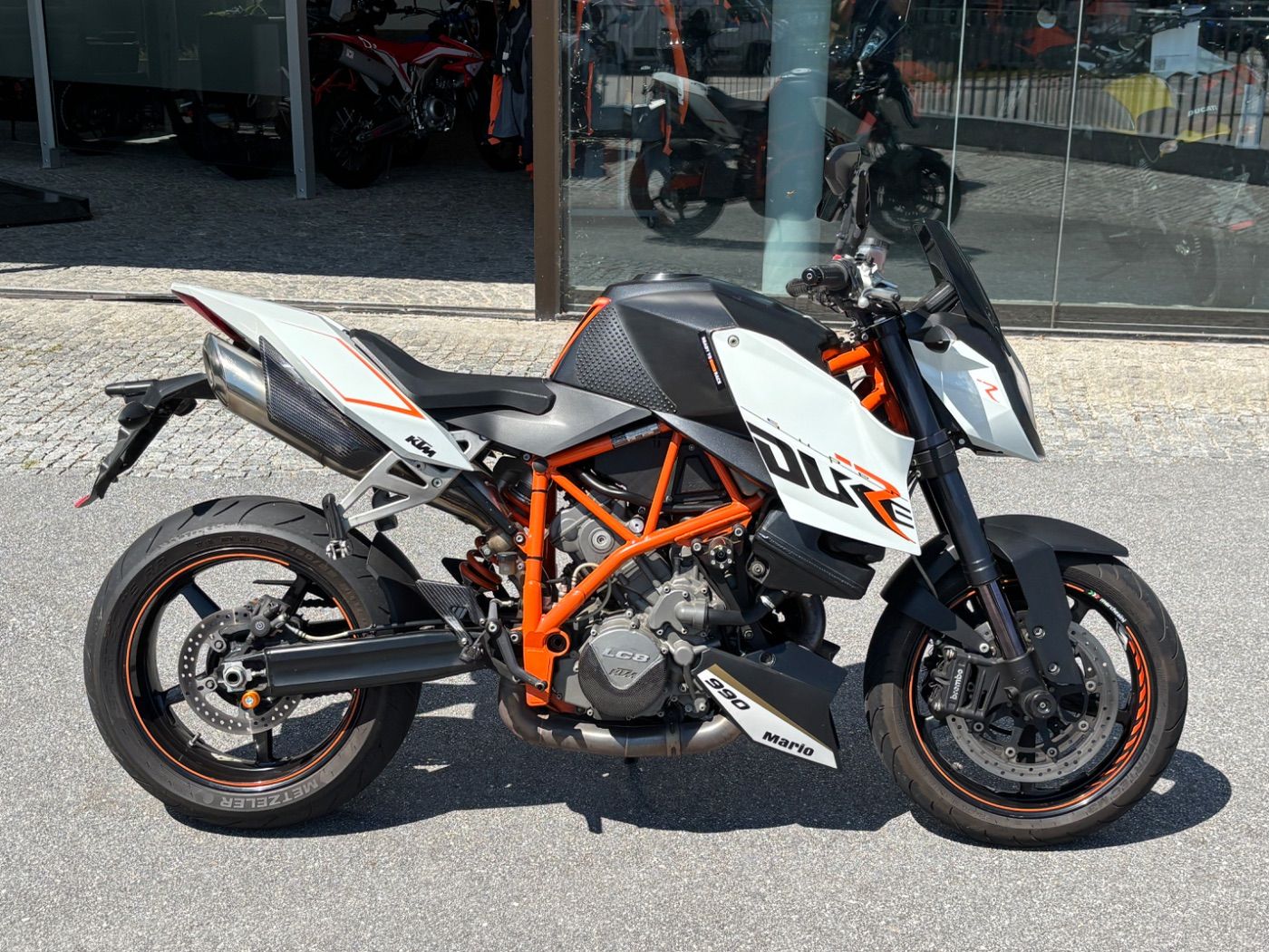 Fahrzeugabbildung KTM 990 Super Duke R