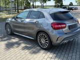 Mercedes-Benz GLA 250 GLA -4Matic AMG Line - gebrauchte Mercedes-Benz GLA 250 aus dem Jahr 2019