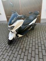 Yamaha Nmax - ROLLER VON 81 BIS 125 CCM