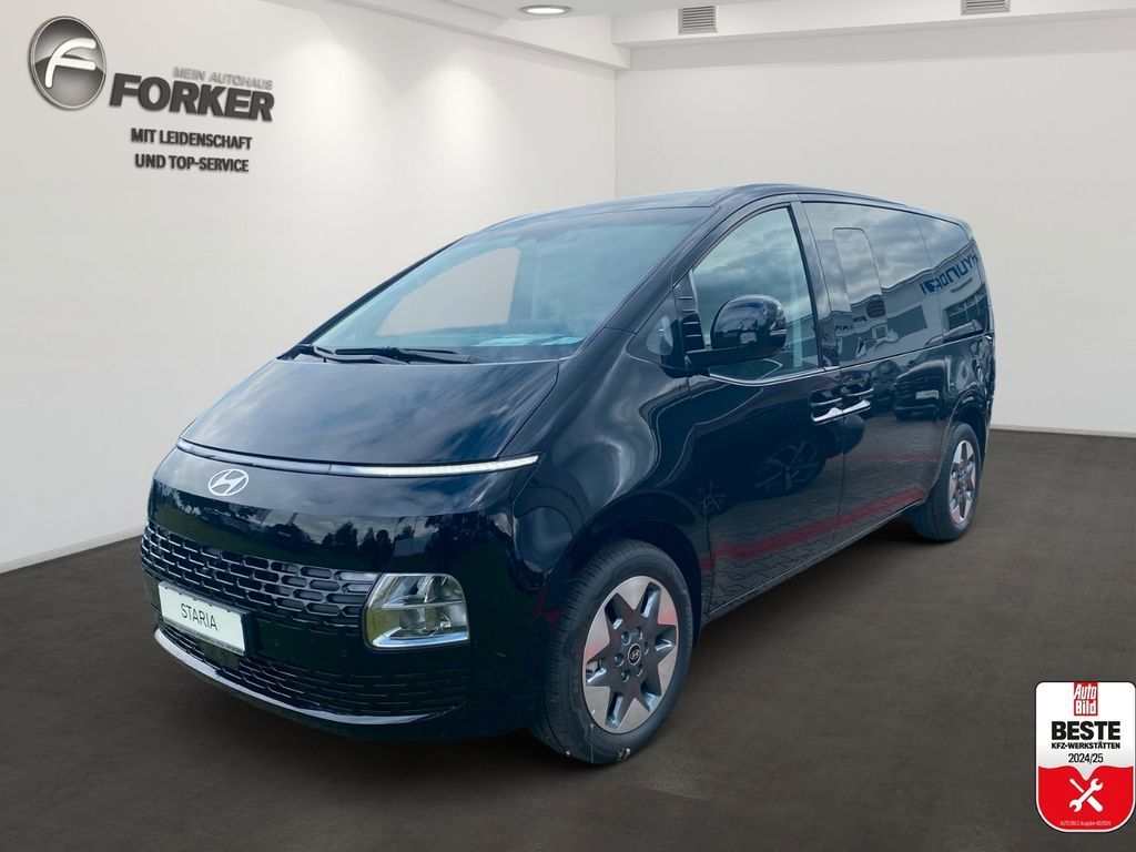 Image of Hyundai STARIA