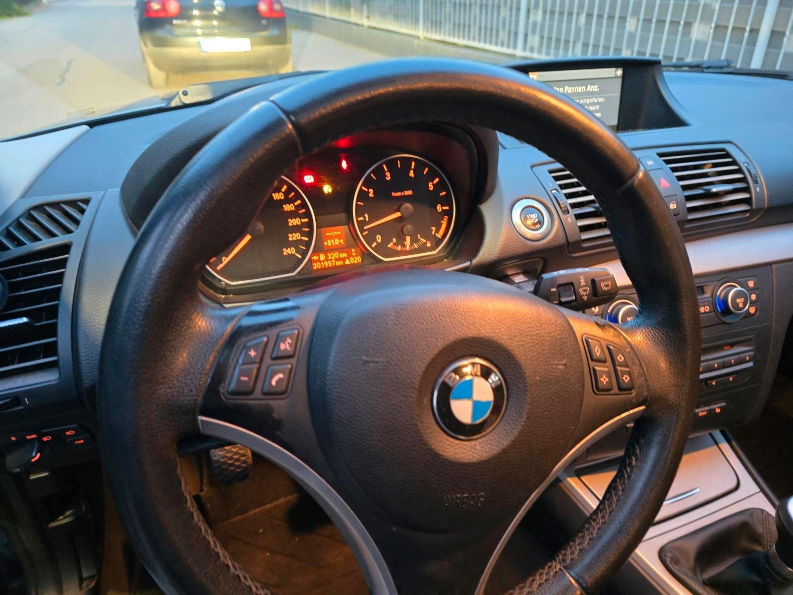 BMW 116 2009 — photo 6