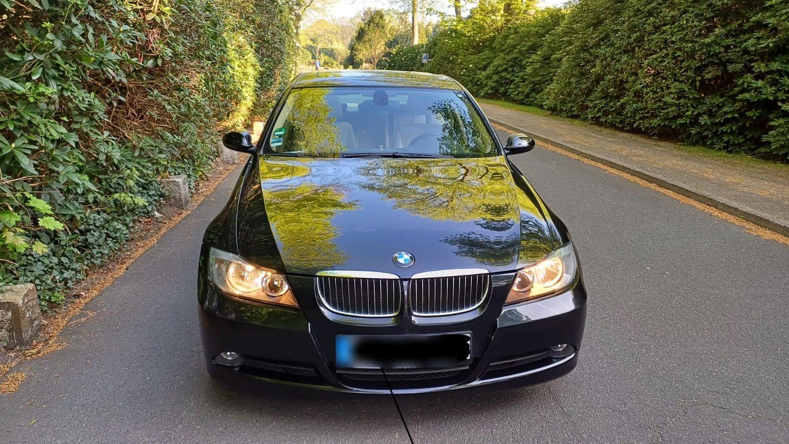 BMW 325