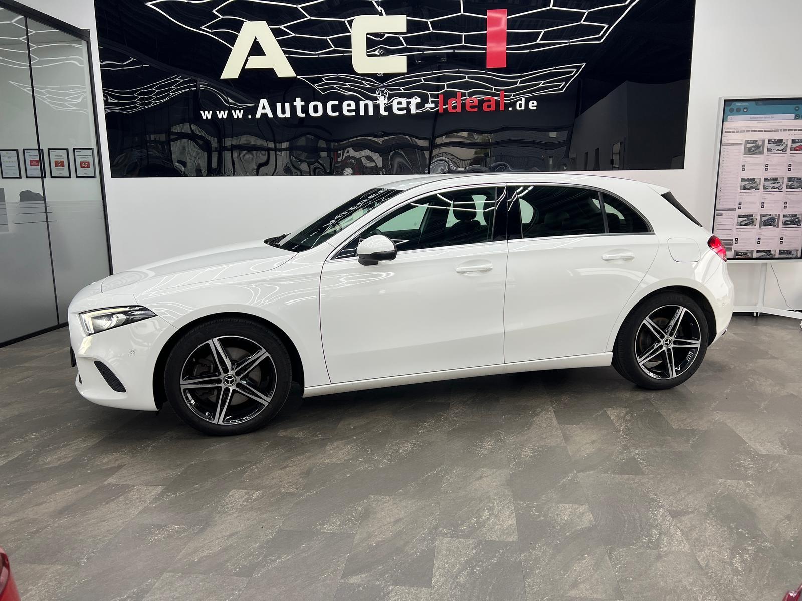 Mercedes-Benz A 250 4Matic Progressive AHK, LED, Premium Paket